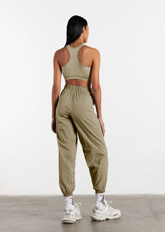 s113sv6-womens-recycled-nylon-relaxed-jogger-pant