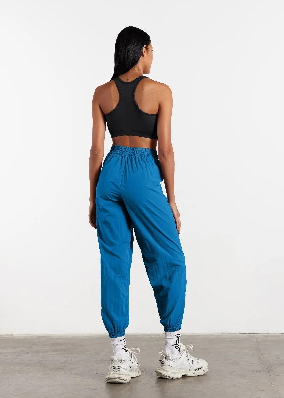 s113sv6-womens-recycled-nylon-relaxed-jogger-pant