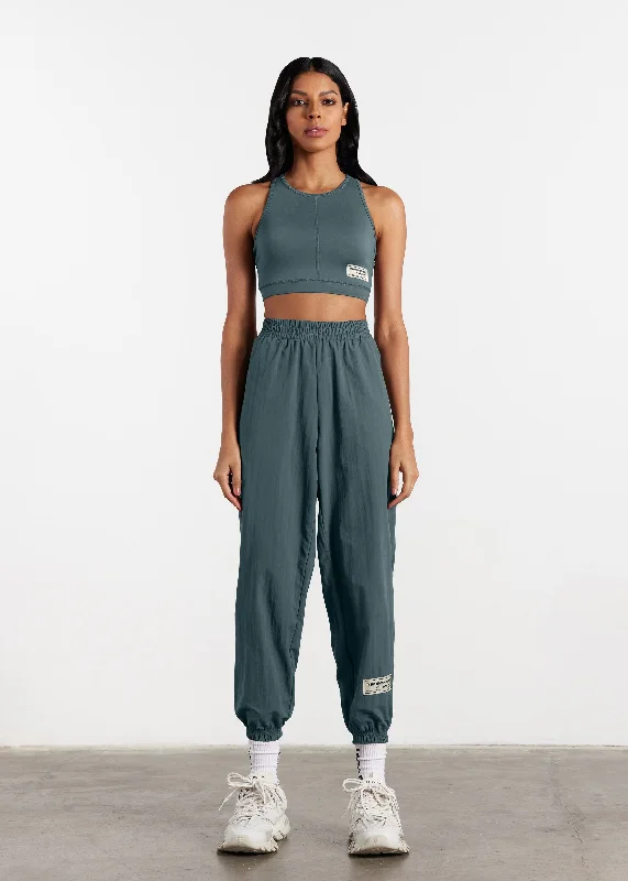 s113sv6-womens-recycled-nylon-relaxed-jogger-pant