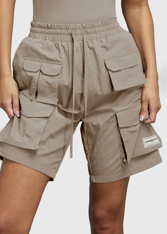 s1335v11-women-recycled-nylon-cargo-shorts