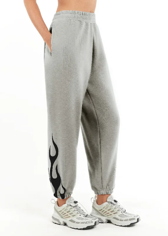 s172fplv10-womens-flame-print-oversized-jogger-long