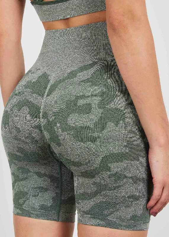 s29cmwv9-women-seamless-camo-shorts