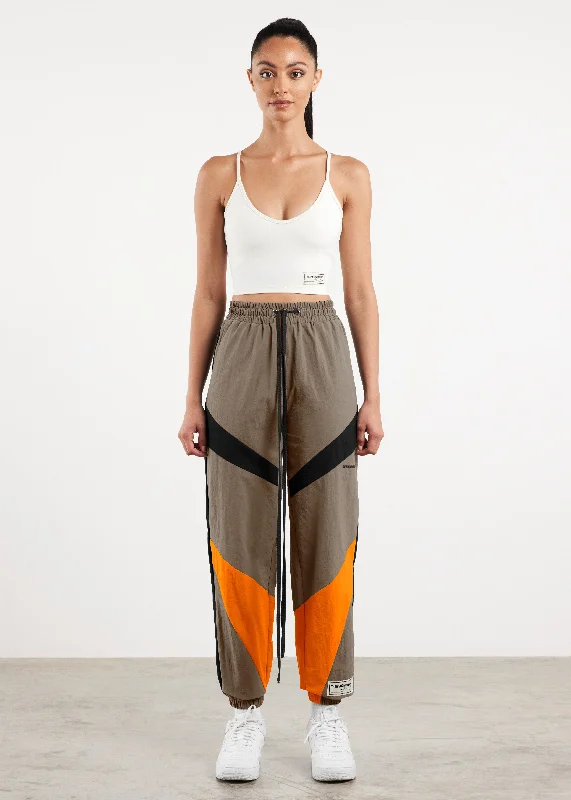 s462v8-womens-recycled-nylon-relaxed-colourblock-jogger-pant