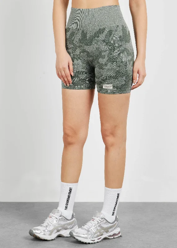 s988cmwv9-women-seamless-camo-booty-shorts