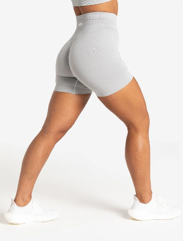 scrunch-seamless-shorts-grey