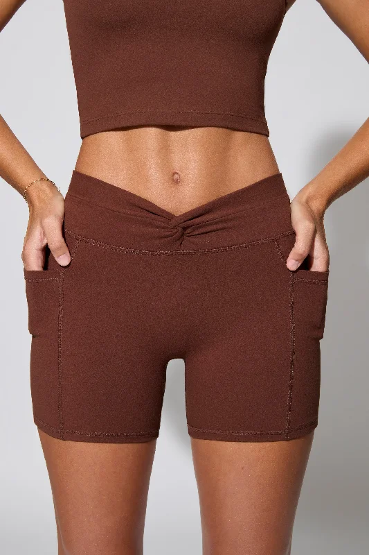 shift-twist-waist-mini-shorts-with-pockets-chocolate