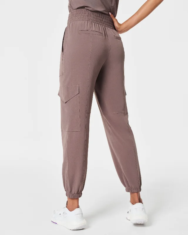 spanx-on-the-move-cargo-jogger-pant