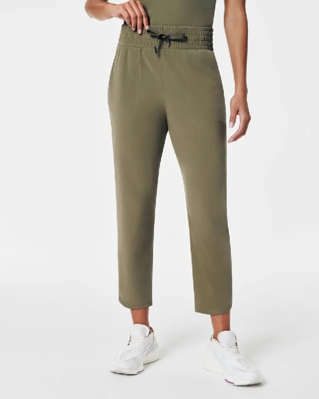 spanx-on-the-move-tapered-pant