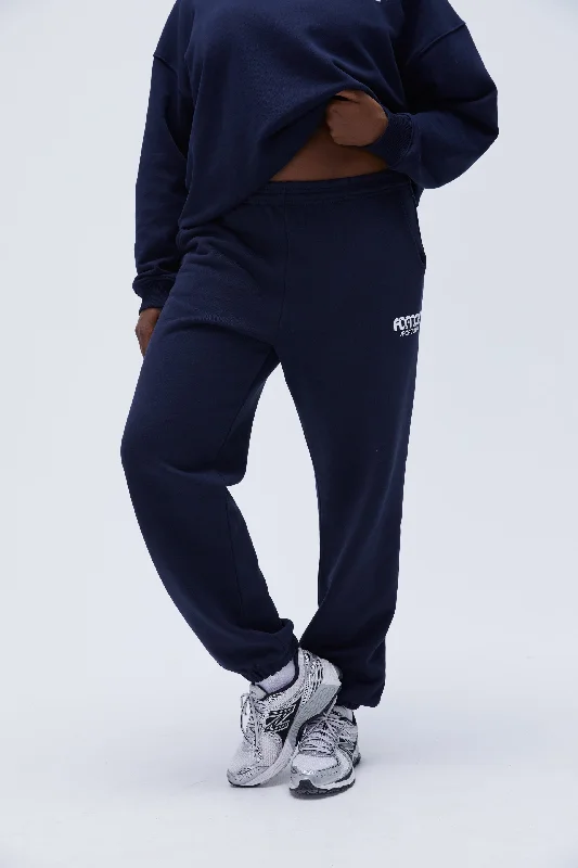 sportswear-sweatpants-navy-blue