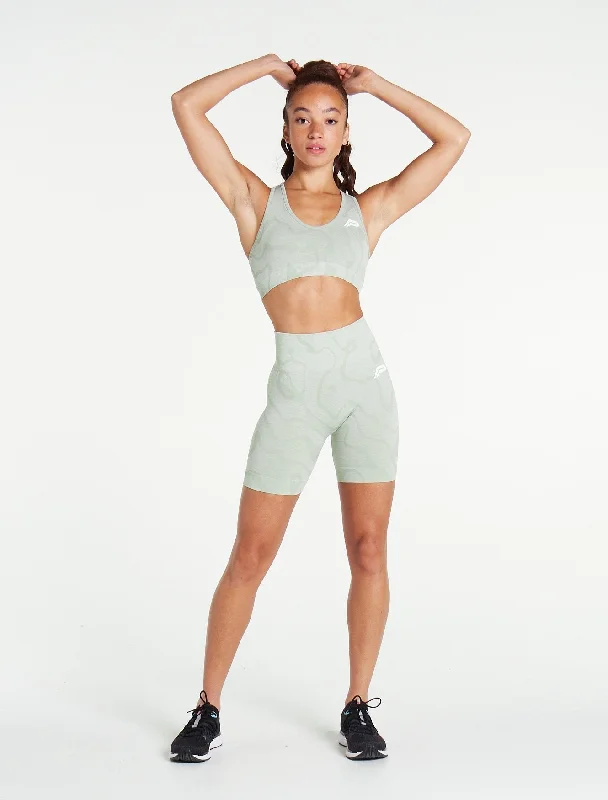 sustainable-seamless-shorts-sage-green