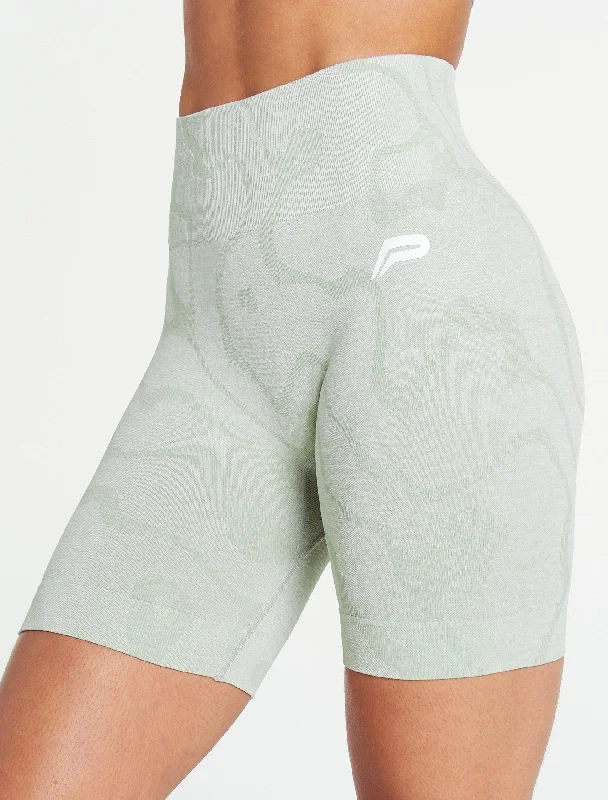 sustainable-seamless-shorts-sage-green