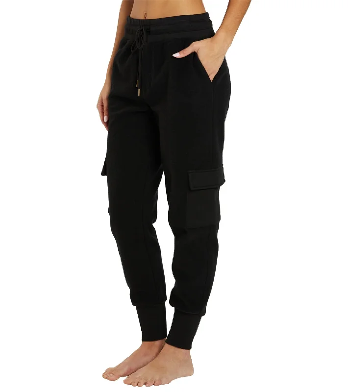 thrive-societe-finley-jogger-8218782-black