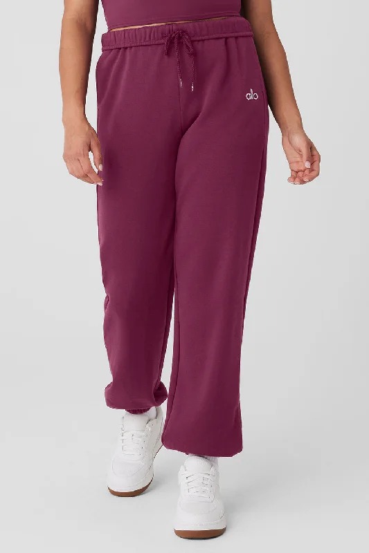 u5013rg-accolade-sweatpant-wild-berry