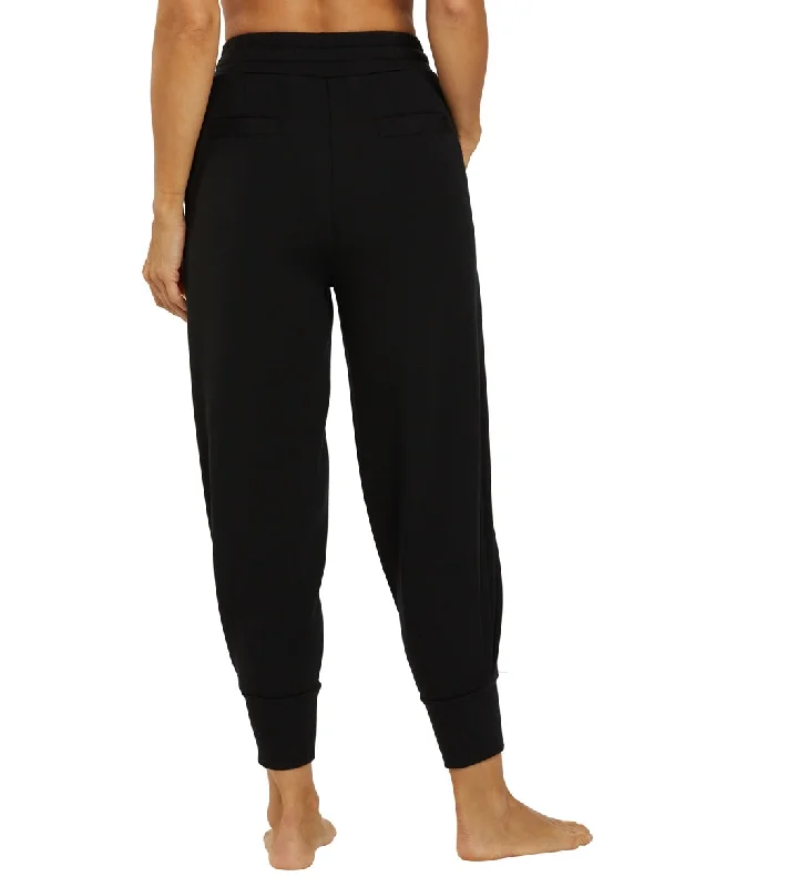 varley-the-relaxed-pant-25-8216150-black