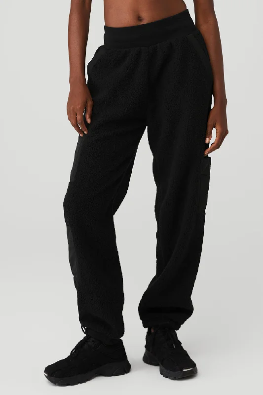 Micro Sherpa High-Waist Solstice Sweatpant - Black