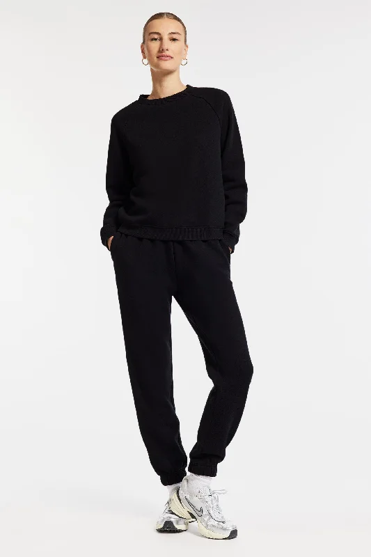 weekend-fleece-jogger-black