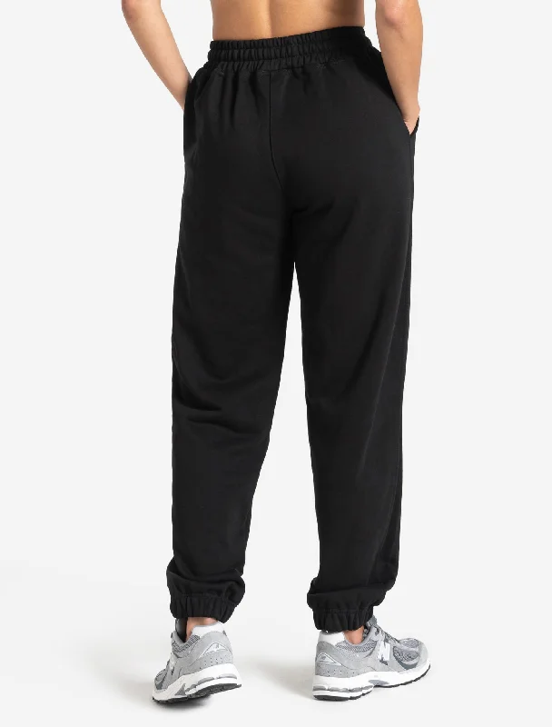 womens-oversized-joggers-black