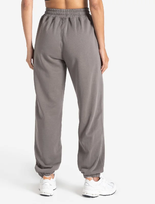 womens-oversized-joggers-mushroom-grey