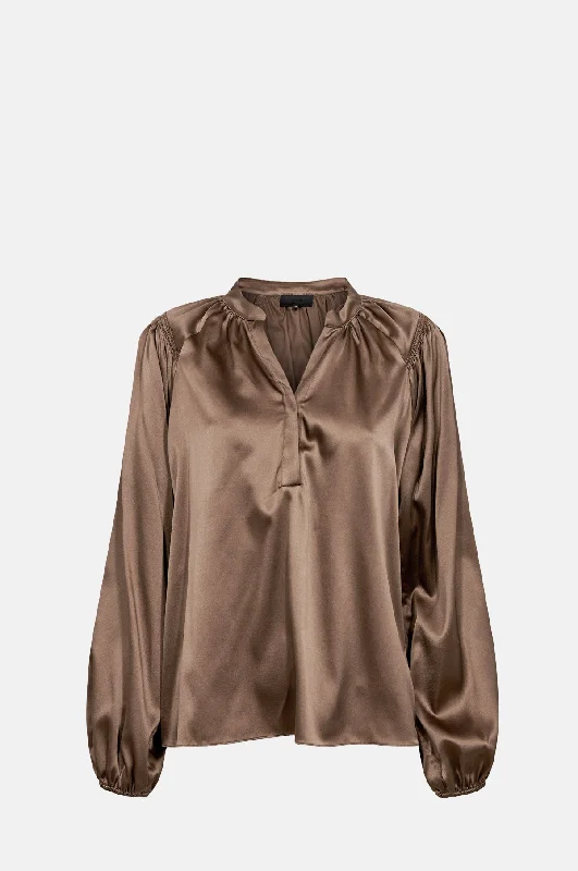 Dakota Blouse Walnut