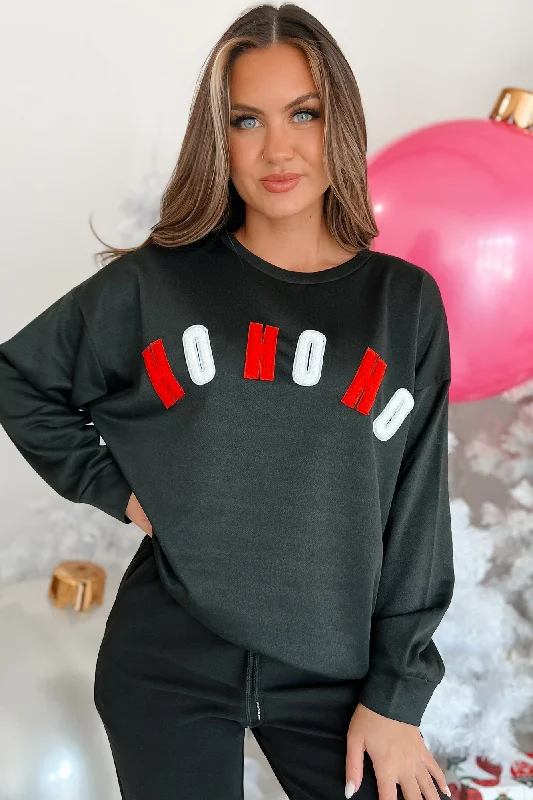 Santas Says Letter Patch Holiday Top (Black)