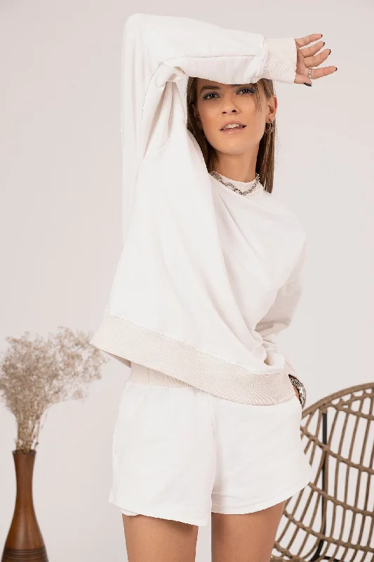 The Gia Sweatshirt in White Cream