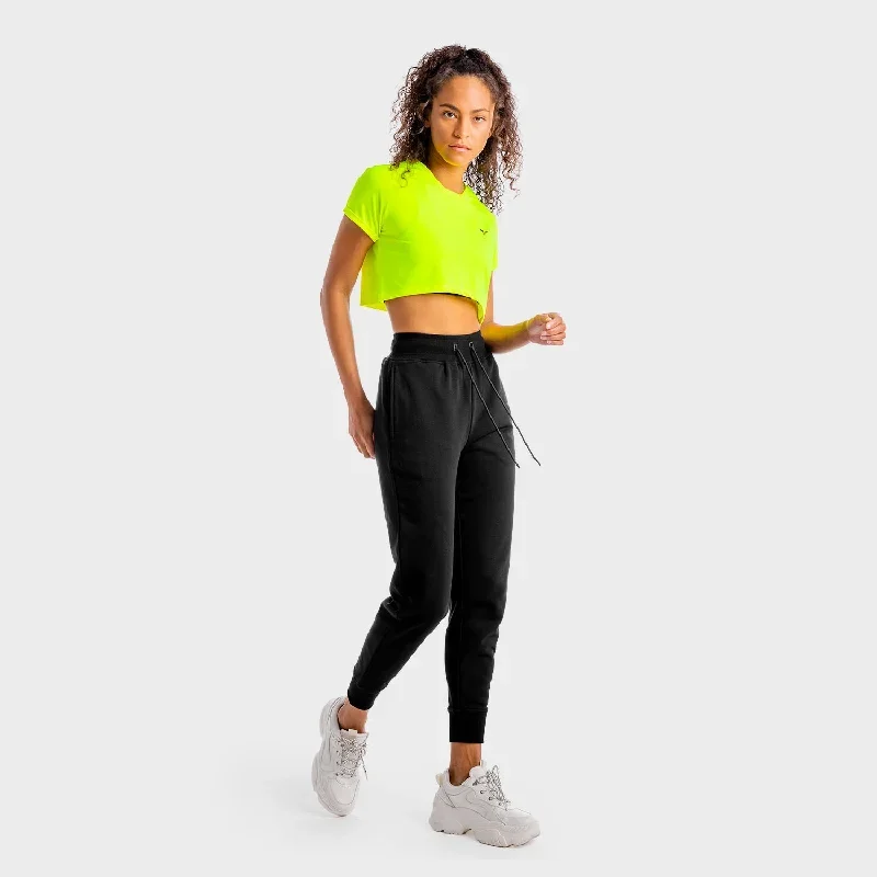 core-crop-tee-neon