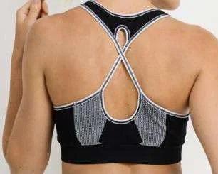 cross-back-sports-bra