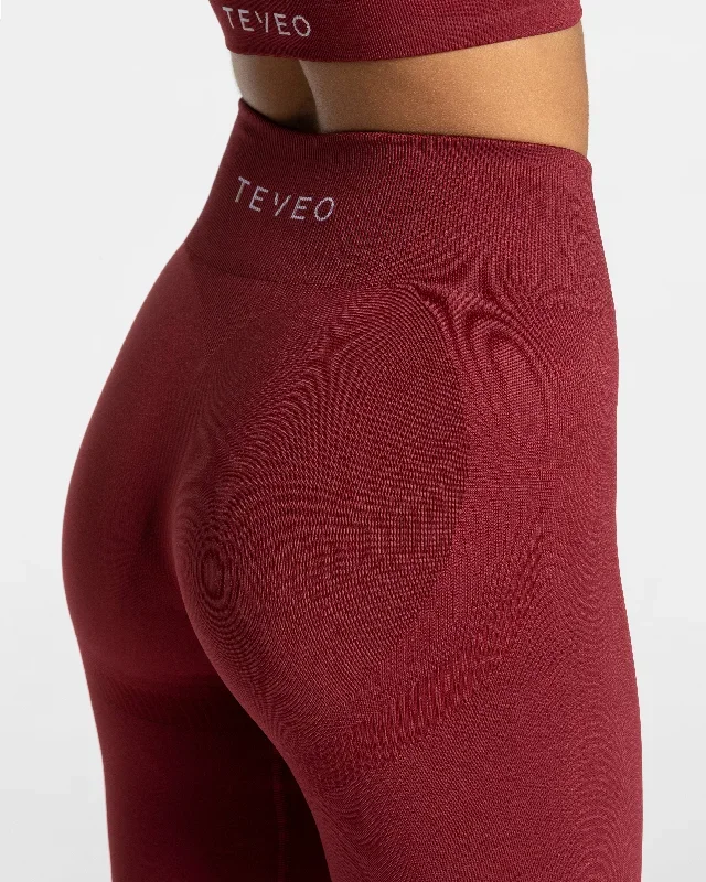 elevate-leggings-weinrot