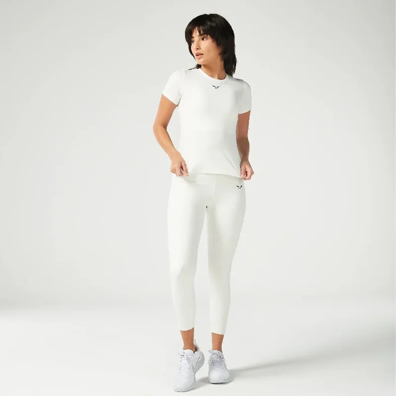 essential-body-fit-tee-pearl-white