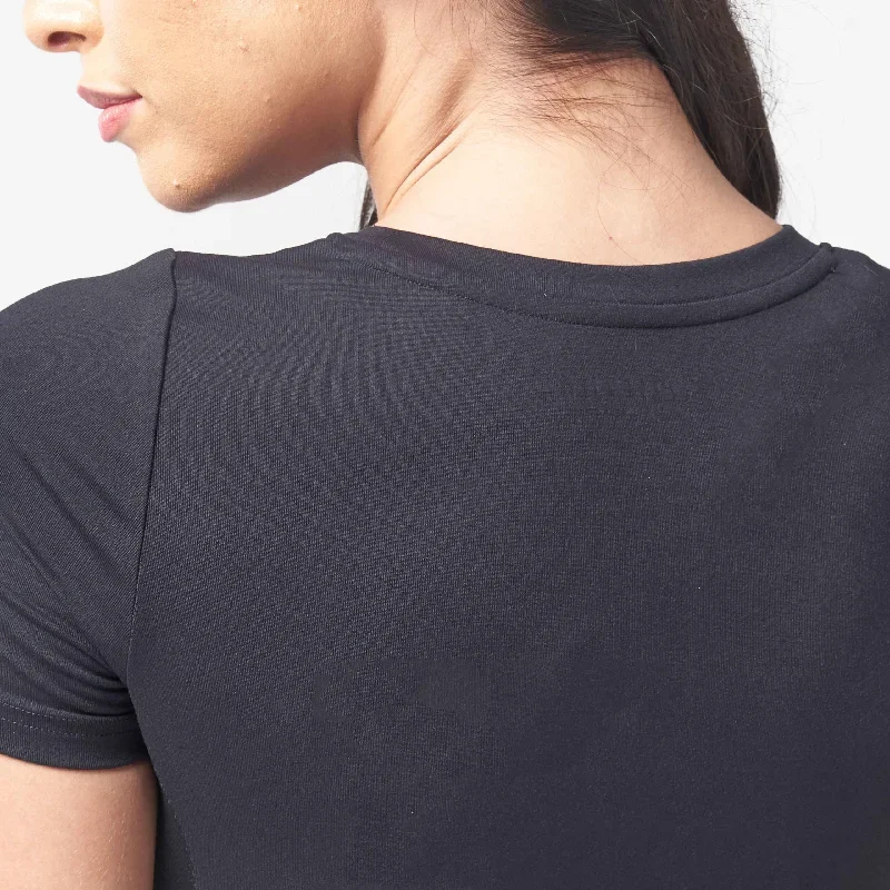 essential-cropped-tee-black