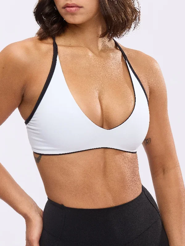 girlfriend-sports-bra-onyx-black-white