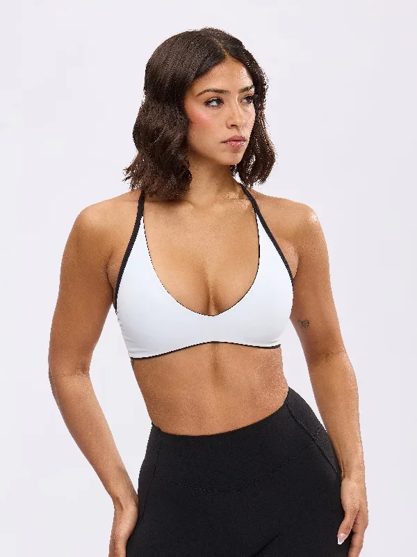 girlfriend-sports-bra-onyx-black-white