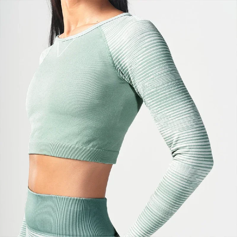 infinity-stripe-seamless-crop-top-green-surf