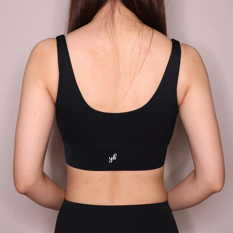 new-contour-sports-bra-jet-black