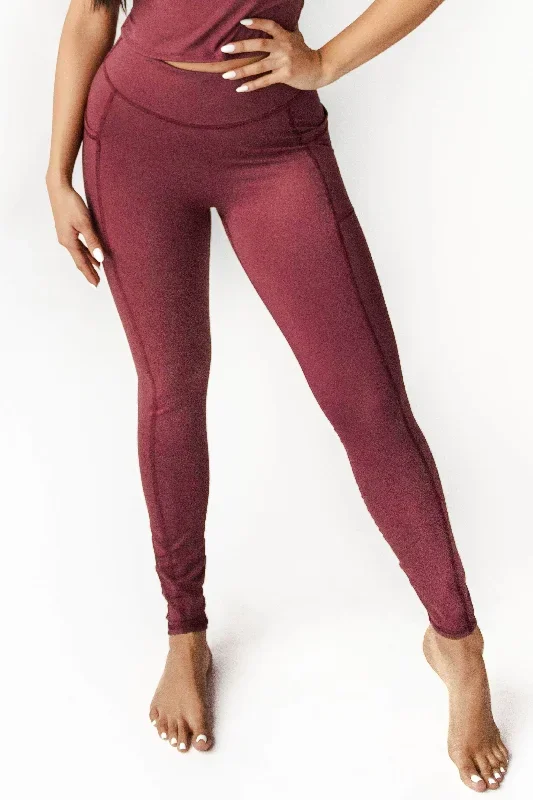 Non Stop Legging in Maroon