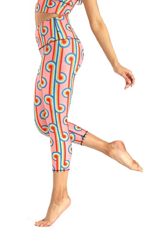 rainbow-chaser-printed-yoga-crops