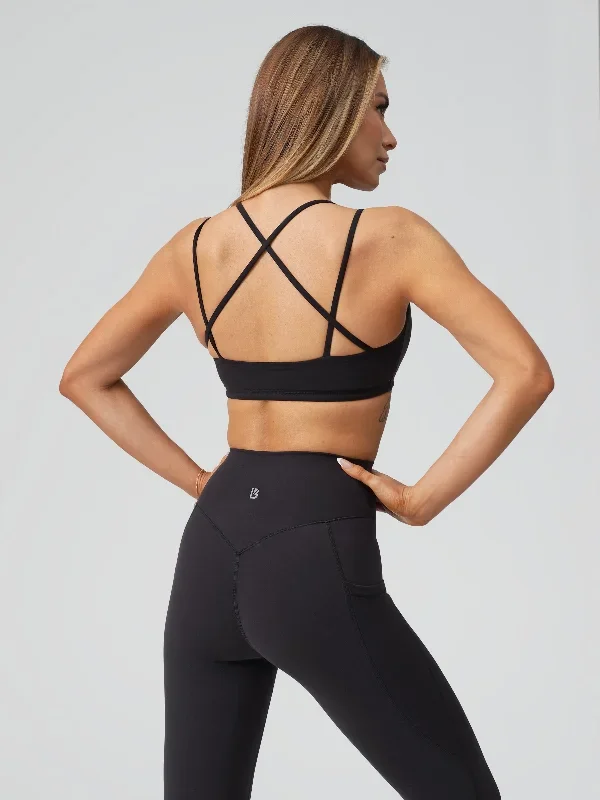 revolve-sports-bra-onyx-black