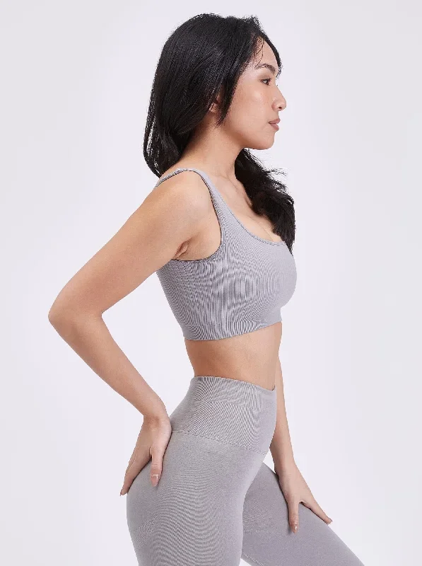 scoop-seamless-sports-bra-earl-grey