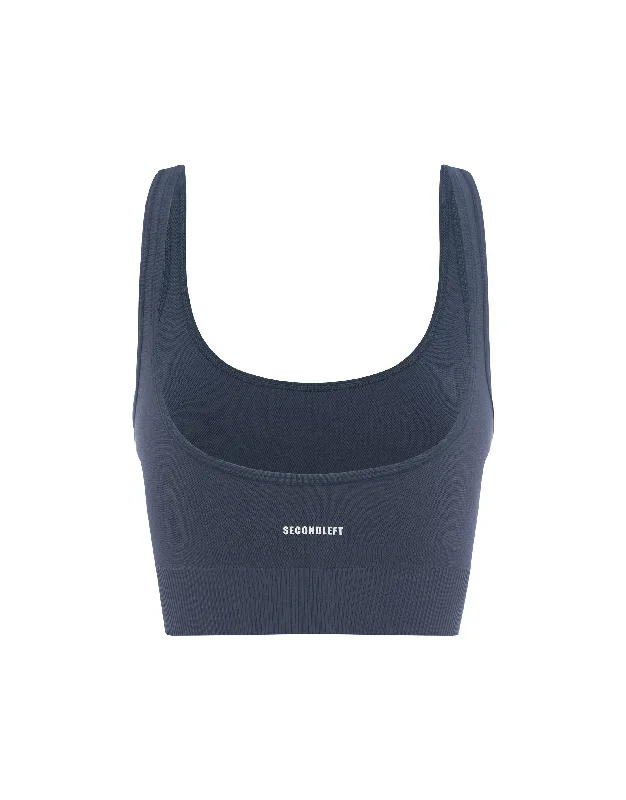 seamless-low-back-crop-blueberry