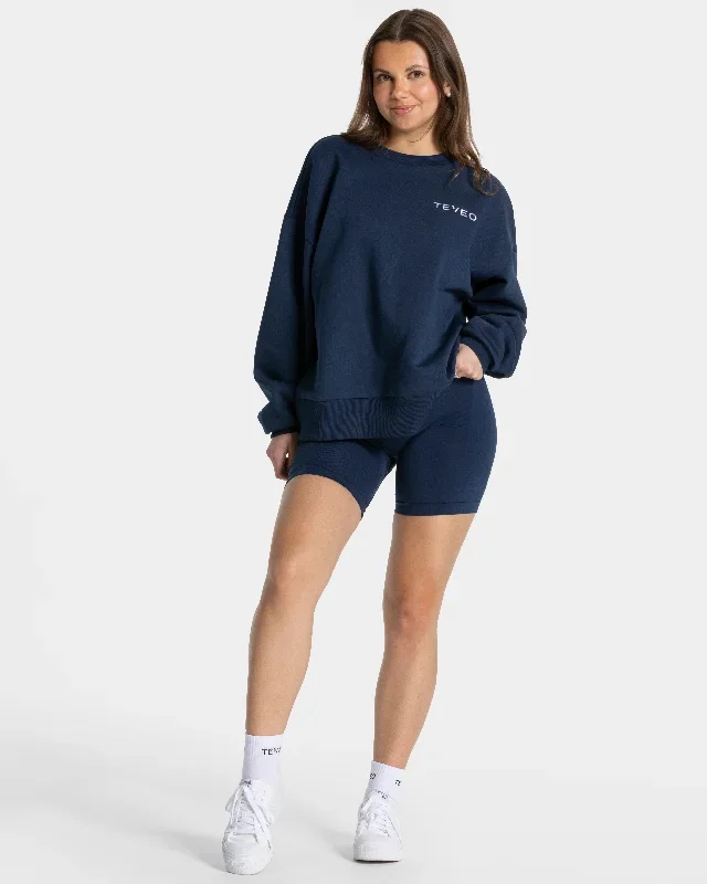 signature-oversized-sweater-dunkelblau