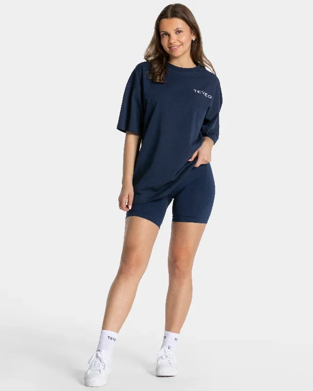 signature-oversized-t-shirt-dunkelblau