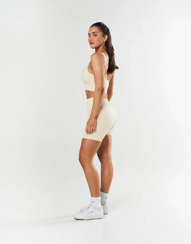 sl-seamless-low-back-crop-butter