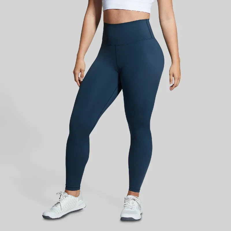 synergy-legging-blueberry