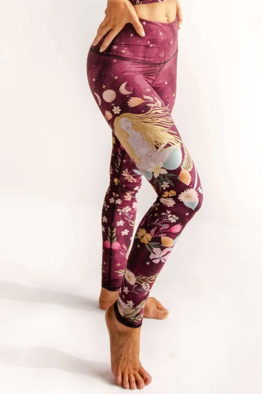 the-creator-printed-yoga-leggings