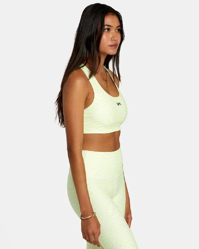 va-essential-mid-support-sports-bra-warp-check