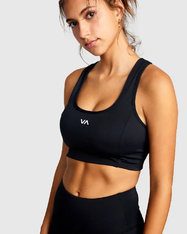 va-essential-sports-bra-black