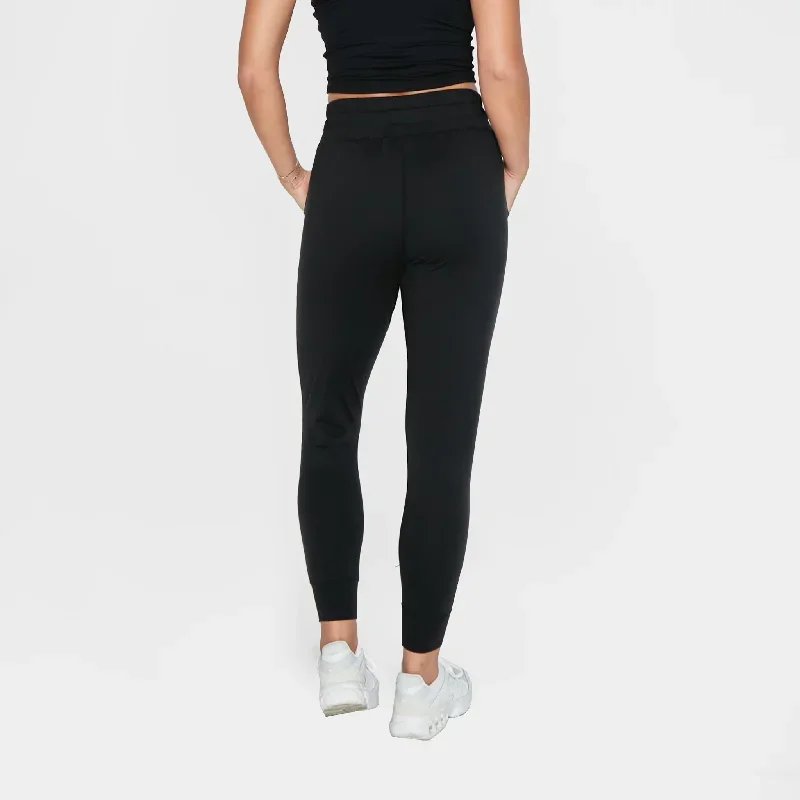 weekend-joggers-black