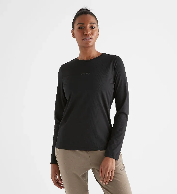 Women's Deltapeak Micro Textured Long-Sleeve Tee