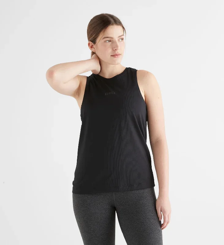 Women's Deltapeak Micro Textured Tank