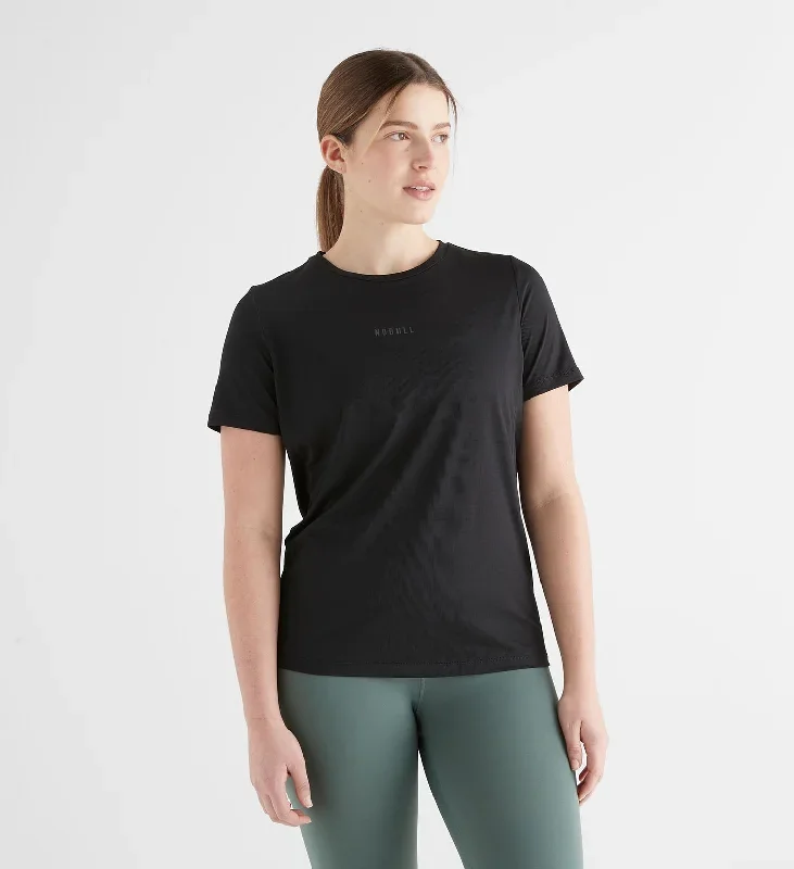 Women's Deltapeak Micro Textured Tee